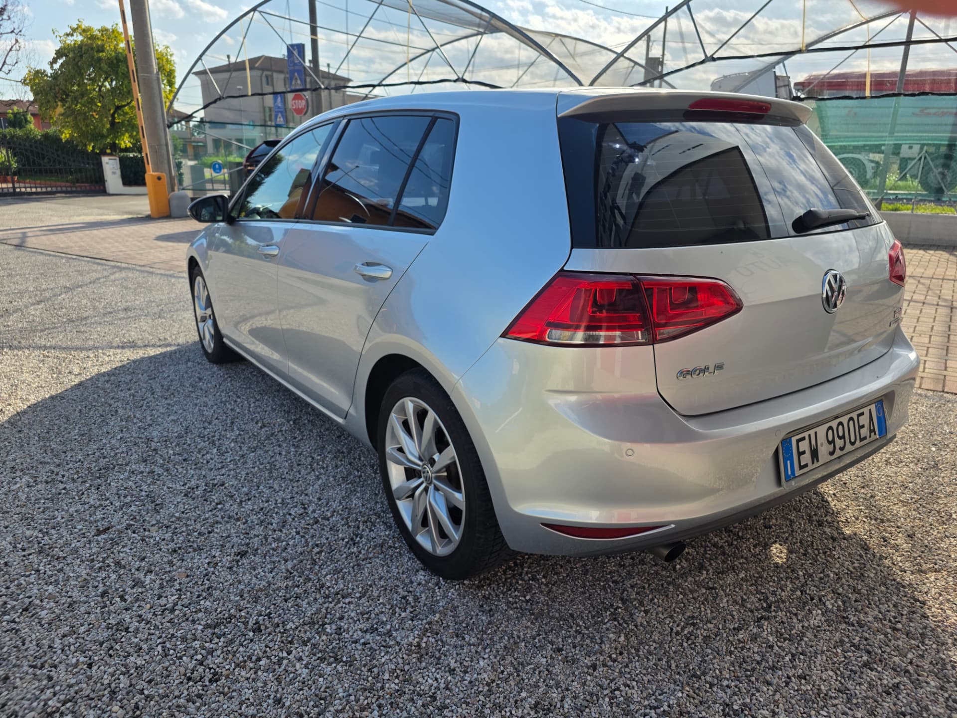 Volkswagen Golf VII 1.6 TDI Highline BlueMotion Tech usata — foto 6