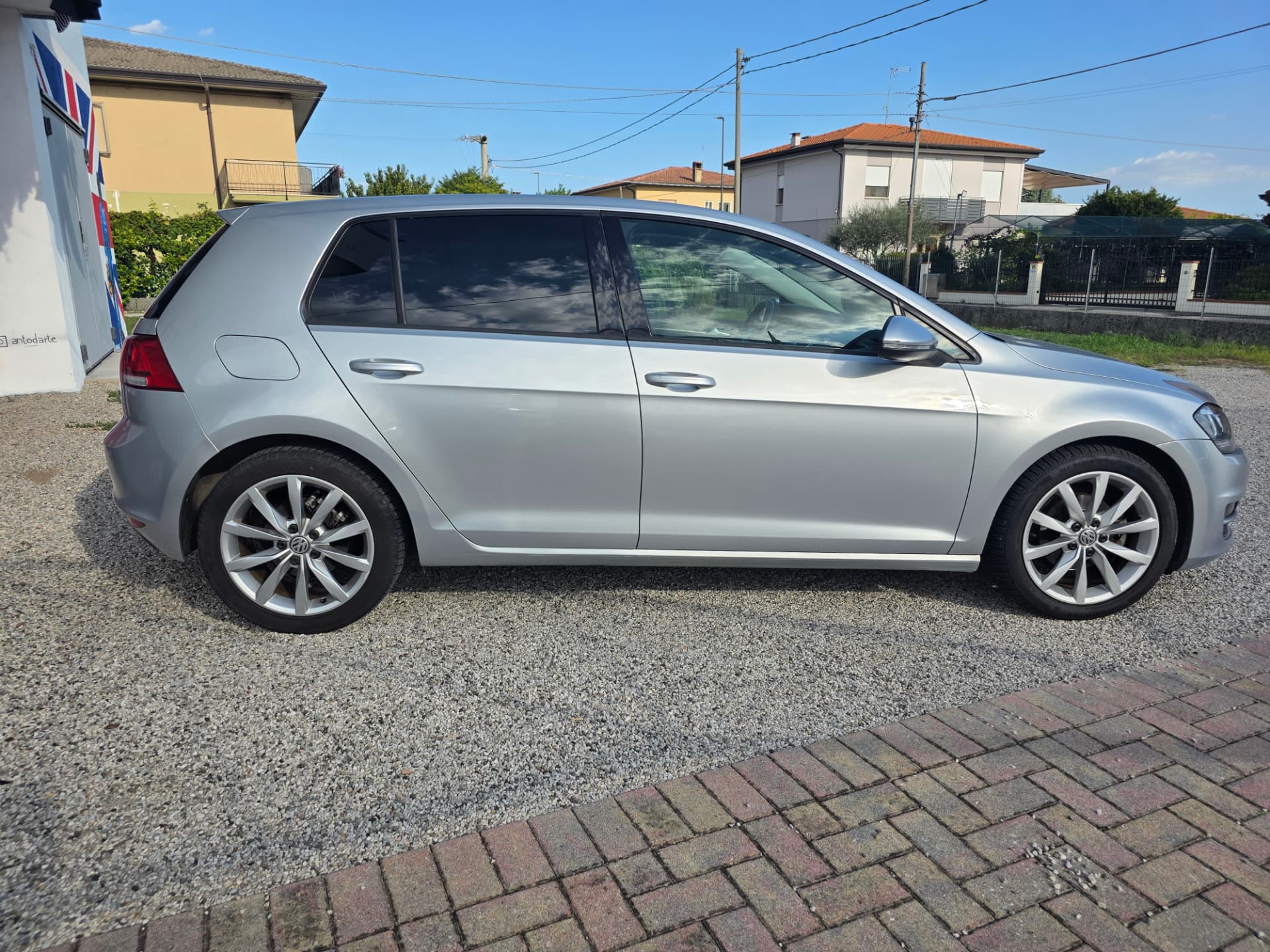 Volkswagen Golf VII 1.6 TDI Highline BlueMotion Tech usata — foto 9