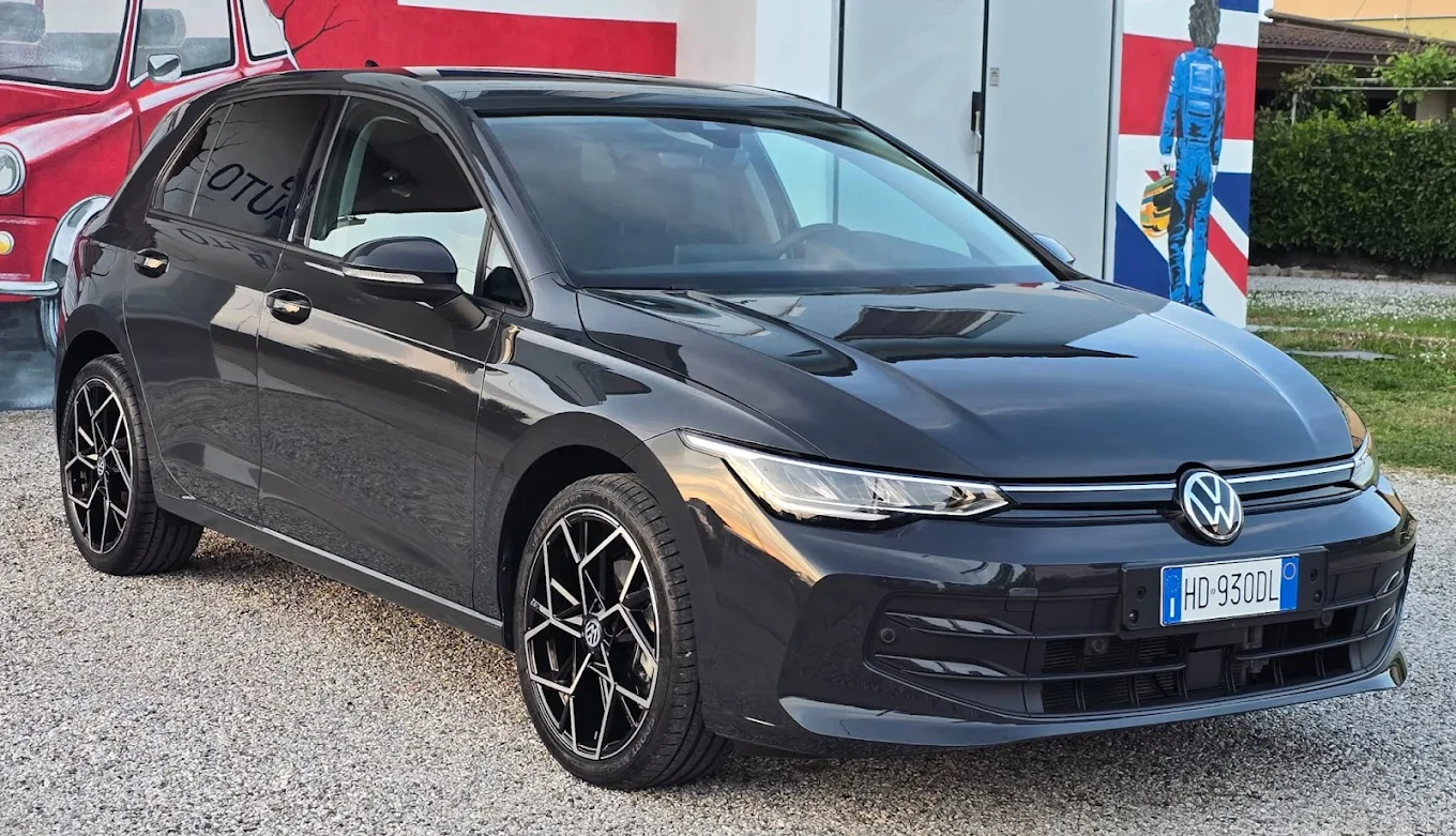 Volkswagen Golf 8.5 1.5 TSI ACT venduta