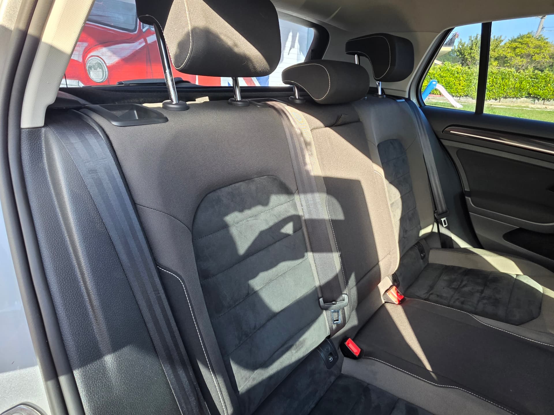 Volkswagen Golf VII 1.6 TDI Highline BlueMotion Tech usata — foto 18
