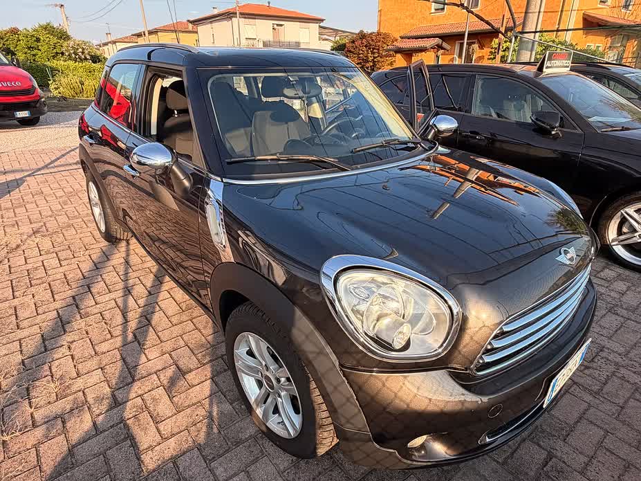 Mini Cooper Countryman usata in vendita